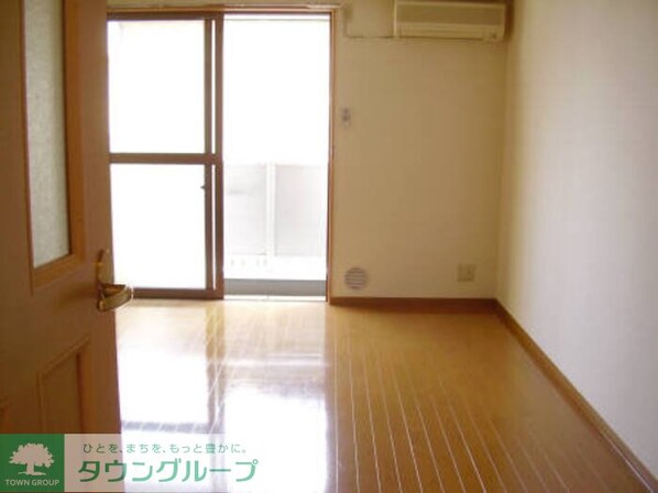 ロイヤルハイツFUJIの物件内観写真